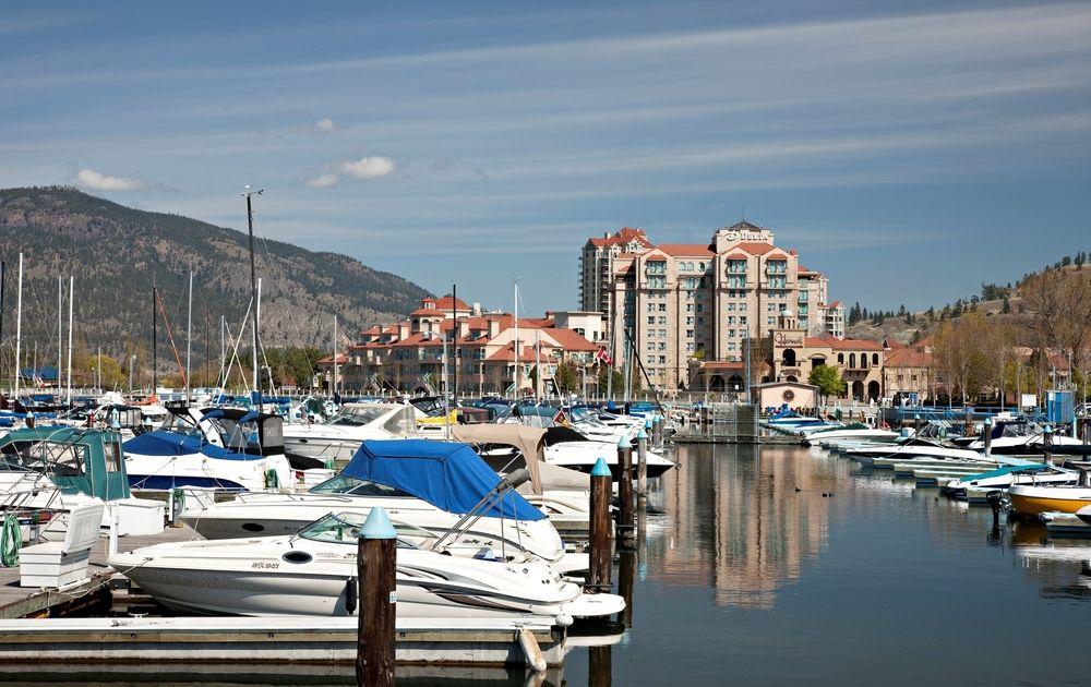 The Royal Kelowna - Bellstar Hotels & Resorts Exterior foto