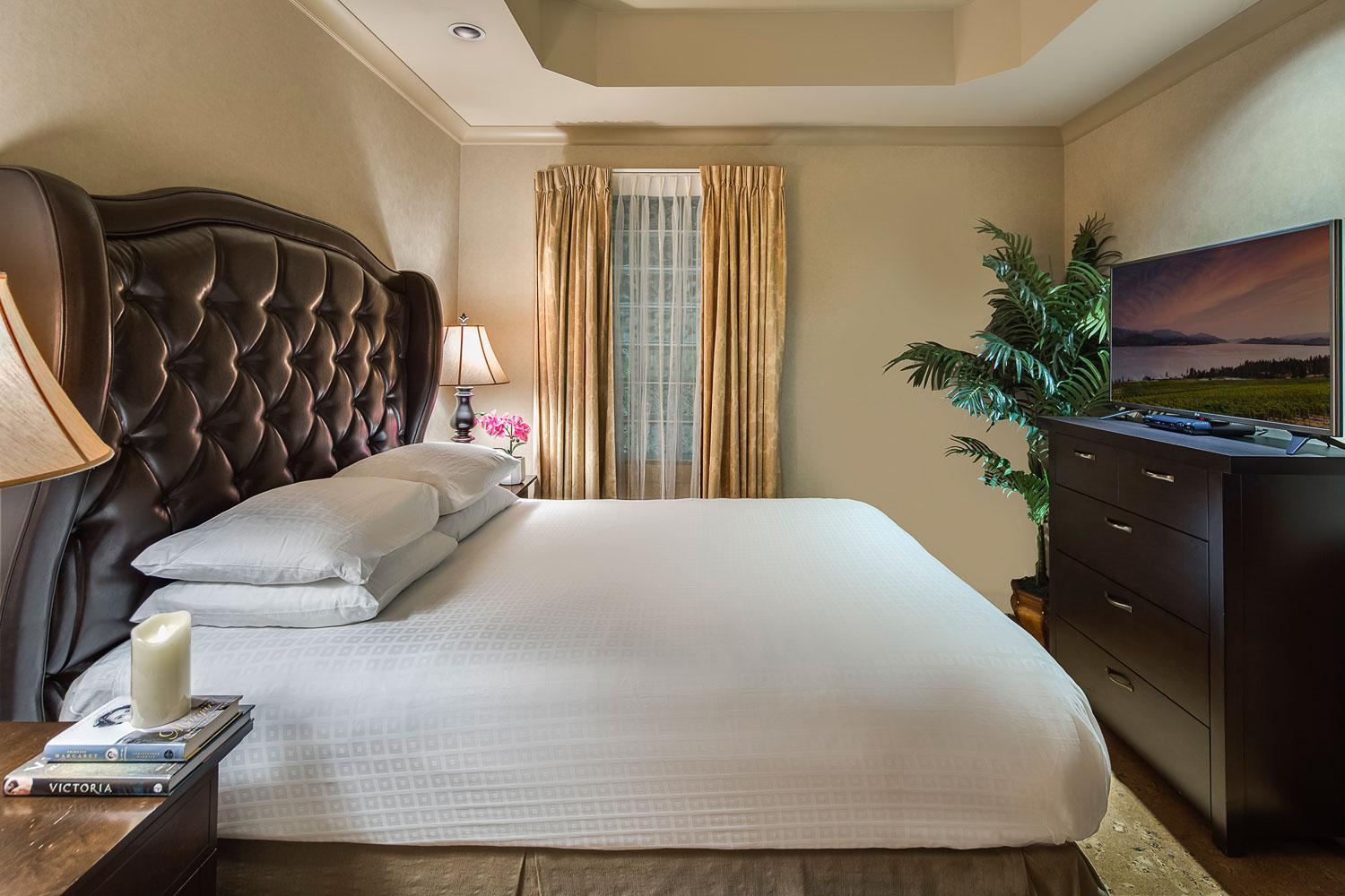 The Royal Kelowna - Bellstar Hotels & Resorts Exterior foto